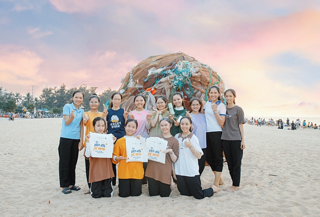 Xây dựng TP Huế trở thành hình mẫu đô thị giảm nhựa - Ảnh 3. Xây dựng TP Huế trở thành hình mẫu đô thị giảm nhựa - Ảnh 3.