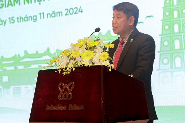 Xây dựng TP Huế trở thành hình mẫu đô thị giảm nhựa - Ảnh 2. Xây dựng TP Huế trở thành hình mẫu đô thị giảm nhựa - Ảnh 2.