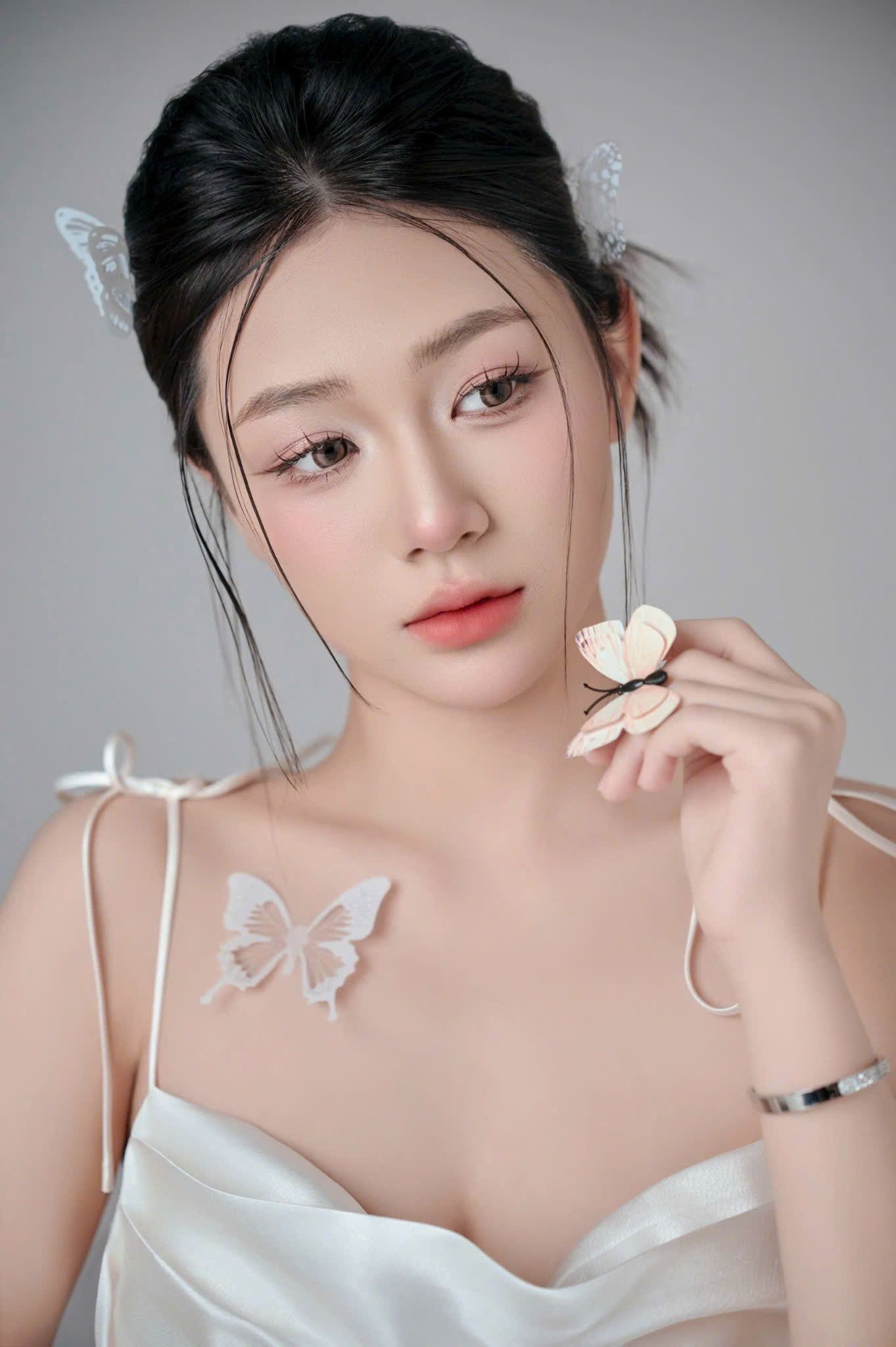 Nữ idol TikTok LIVE Trần Hà Linh và bí quyết kết nối hàng triệu người hâm mộ- Ảnh 3. Nữ idol TikTok LIVE Trần Hà Linh và bí quyết kết nối hàng triệu người hâm mộ- Ảnh 3.
