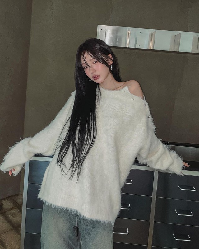 Trang phục oversized giúp bạn tạo nên sức hút riêng biệt- Ảnh 2. Trang phục oversized giúp bạn tạo nên sức hút riêng biệt- Ảnh 2.