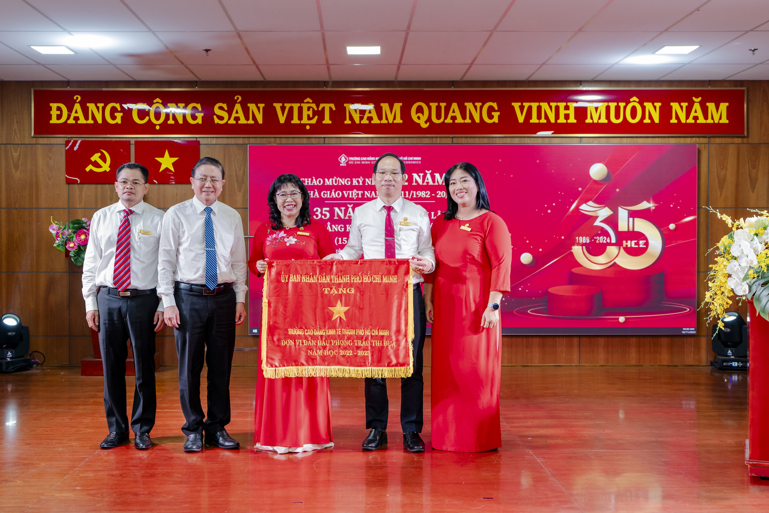 Đẩy mạnh đào tạo ‘kép’, hợp tác quốc tế tại trường cao đẳng- Ảnh 2. Đẩy mạnh đào tạo ‘kép’, hợp tác quốc tế tại trường cao đẳng- Ảnh 2.