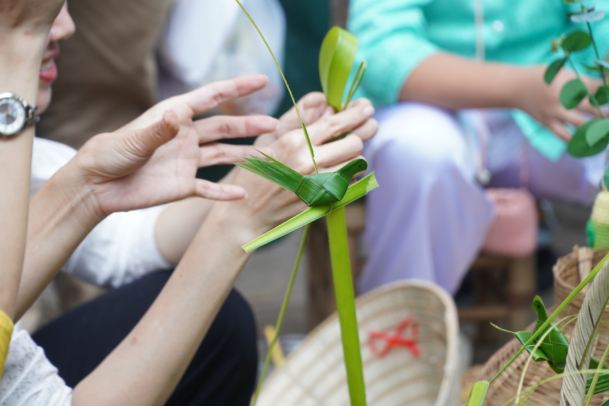Bất ngờ với “tài lẻ” của nhiều giáo viên ở TP HCM- Ảnh 2. Bất ngờ với “tài lẻ” của nhiều giáo viên ở TP HCM- Ảnh 2.