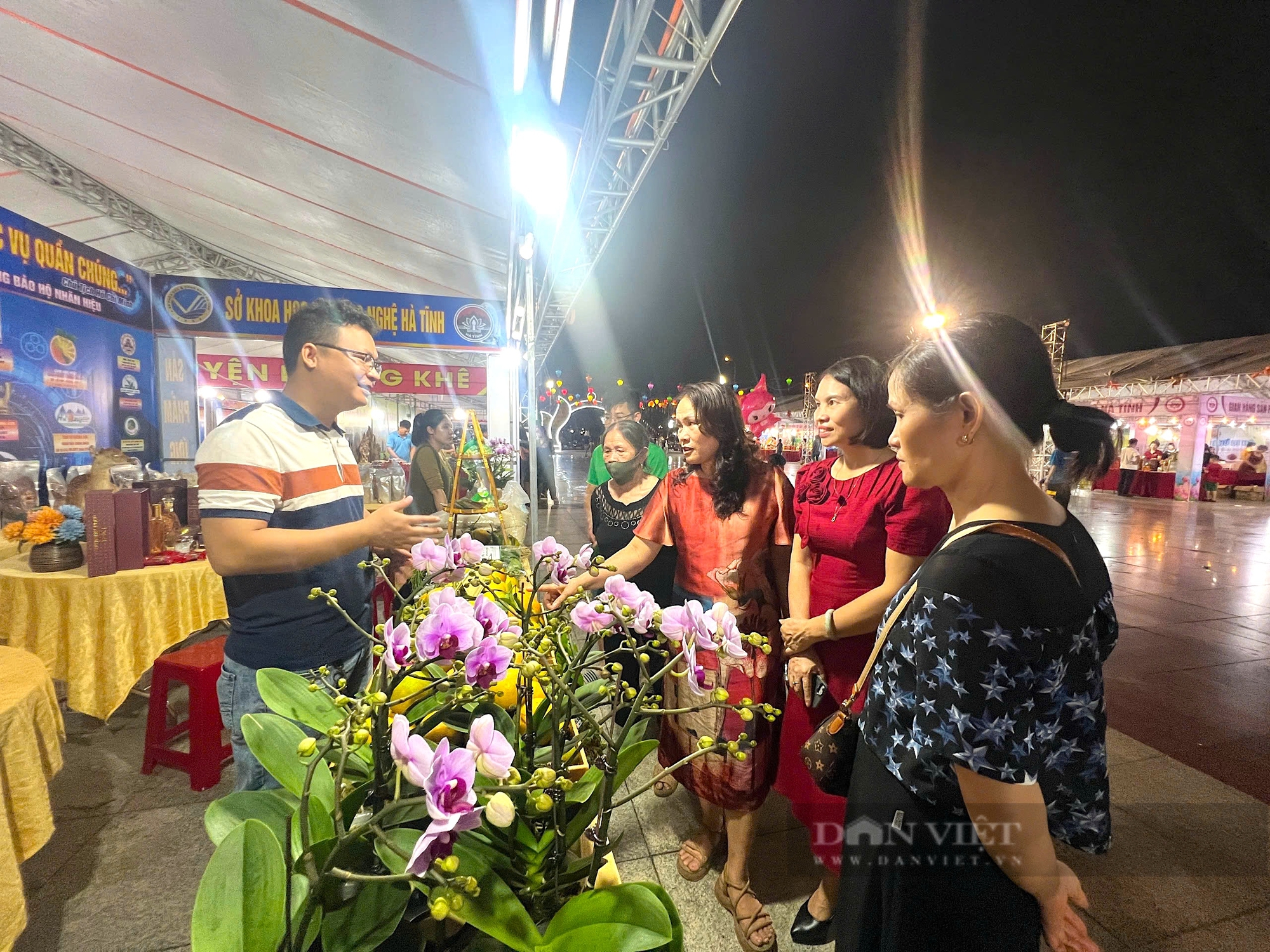 Hàng trăm sản vật địa phương tại Lễ hội cam và các sản phẩm Hà Tĩnh năm 2024 - Ảnh 4.