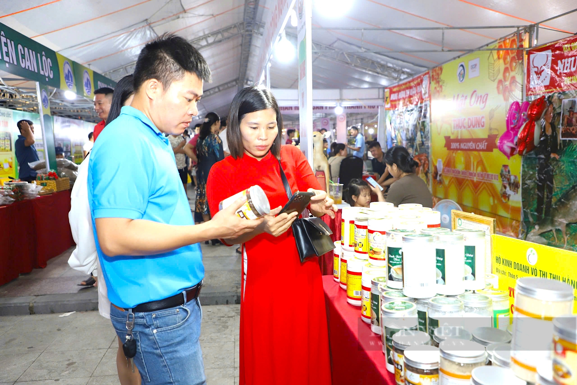 Hàng trăm sản vật địa phương tại Lễ hội cam và các sản phẩm Hà Tĩnh năm 2024 - Ảnh 6.