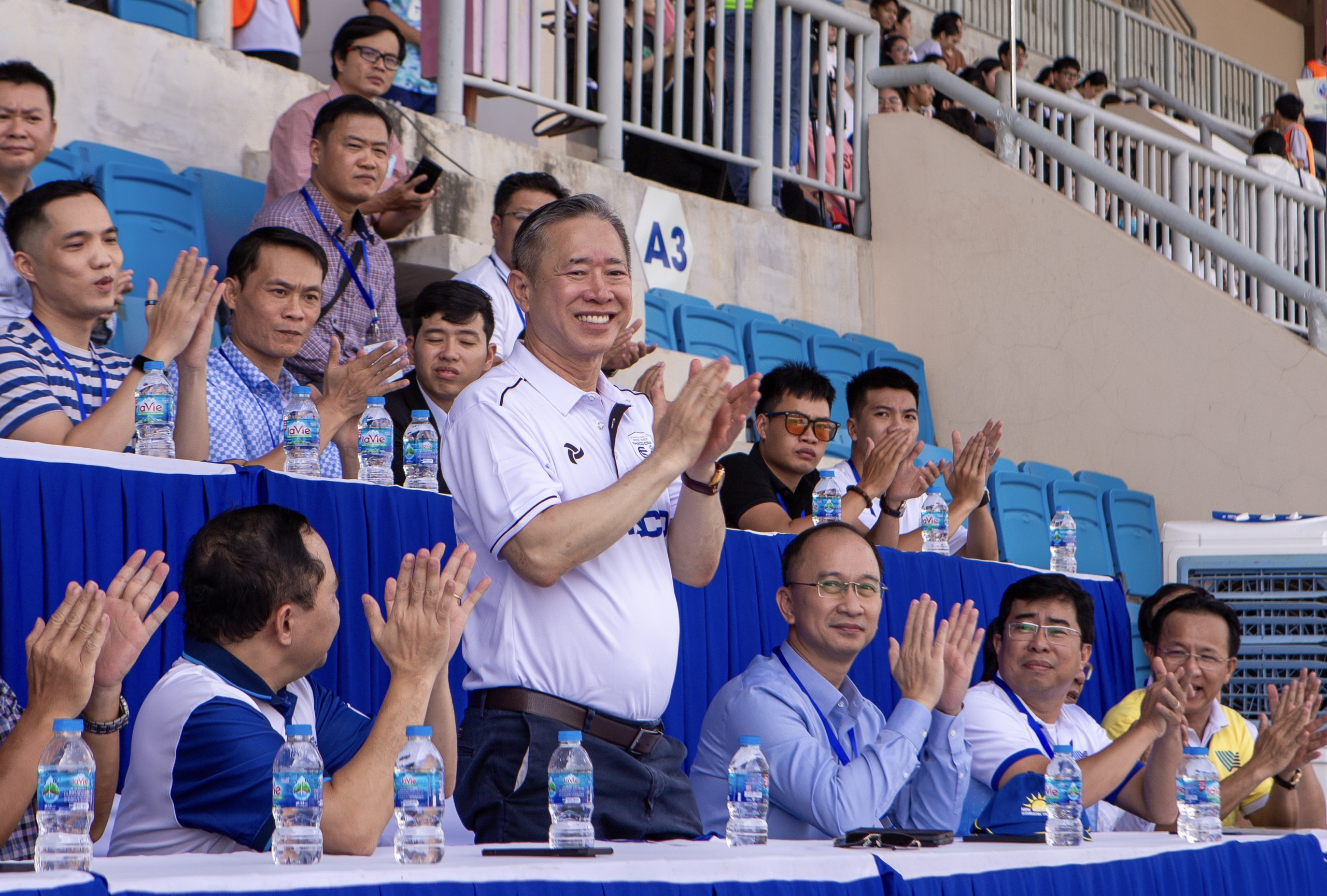 Ấn tượng lễ khai mạc giải bóng đá sinh viên ĐHQG TP.HCM - THACO Cup 2024- Ảnh 2. Ấn tượng lễ khai mạc giải bóng đá sinh viên ĐHQG TP.HCM - THACO Cup 2024- Ảnh 2.