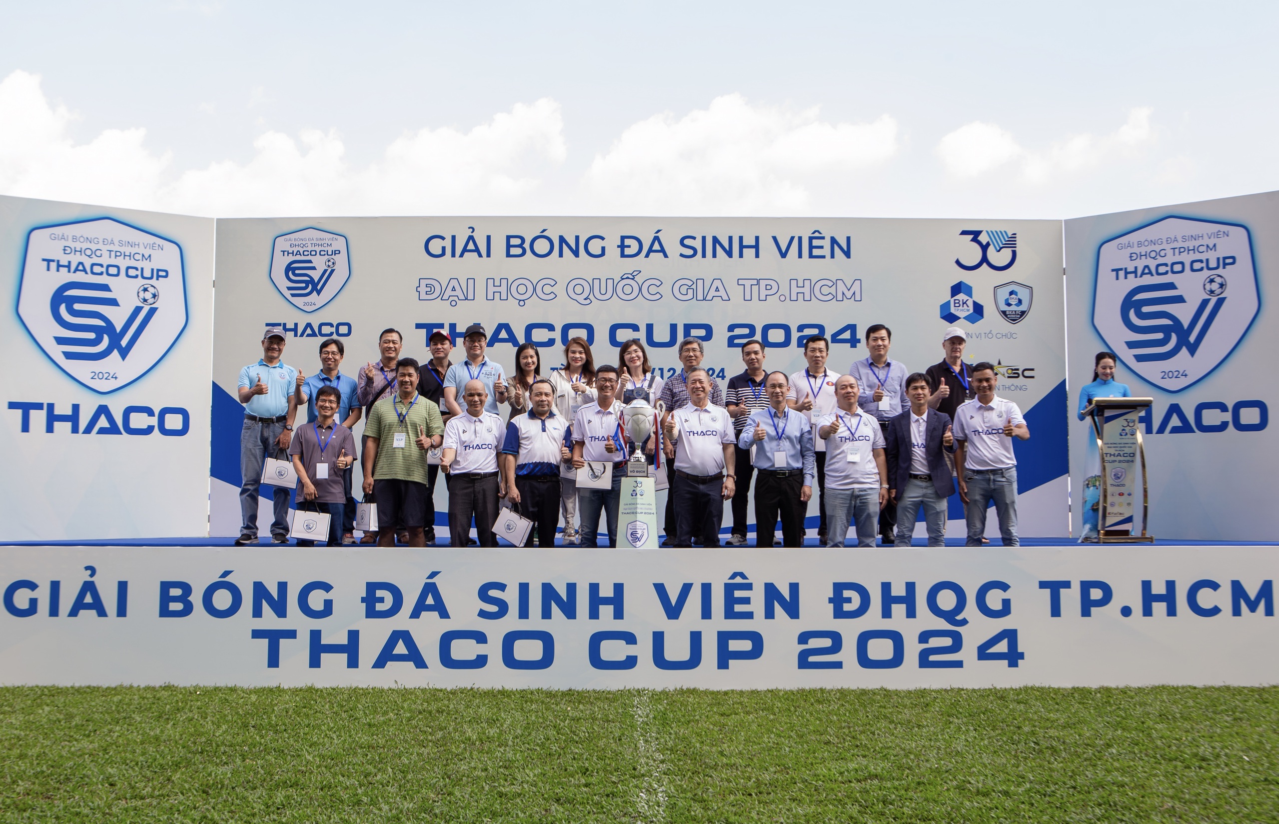 Ấn tượng lễ khai mạc giải bóng đá sinh viên ĐHQG TP.HCM - THACO Cup 2024- Ảnh 7. Ấn tượng lễ khai mạc giải bóng đá sinh viên ĐHQG TP.HCM - THACO Cup 2024- Ảnh 7.
