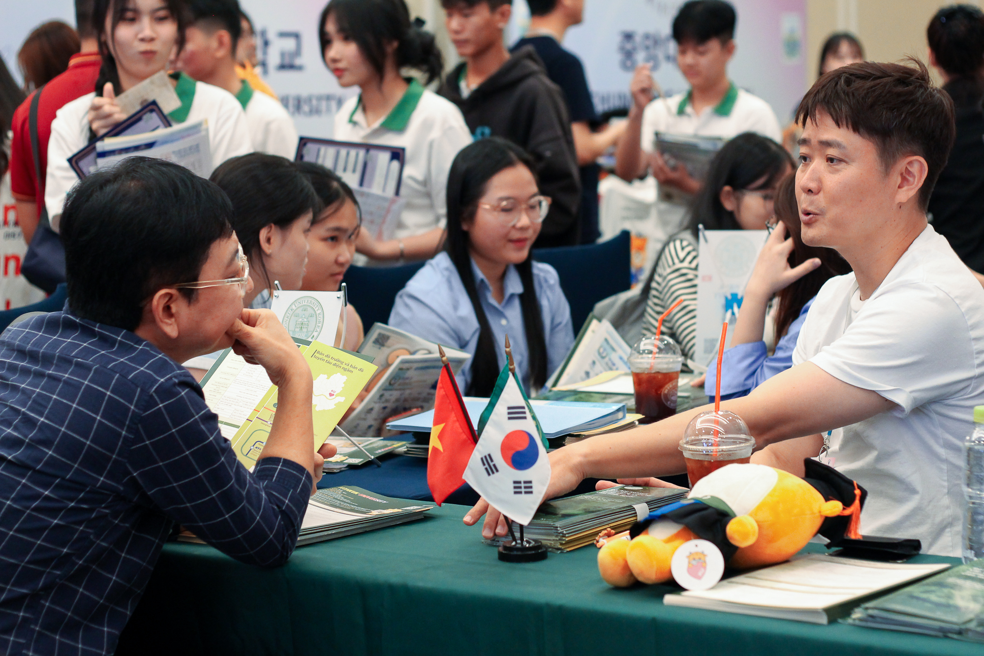 'Việt Nam sẽ là quốc gia có đông người du học Hàn Quốc nhất'- Ảnh 3. 'Việt Nam sẽ là quốc gia có đông người du học Hàn Quốc nhất'- Ảnh 3.