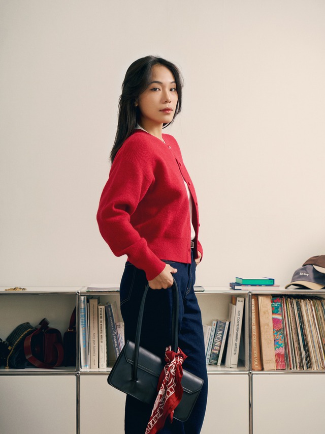 Áo len, cardigan vừa ấm vừa thanh lịch, chuẩn xu hướng mùa đông- Ảnh 9. Áo len, cardigan vừa ấm vừa thanh lịch, chuẩn xu hướng mùa đông- Ảnh 9.