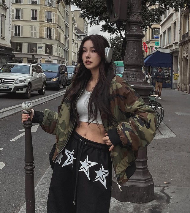 Bạn đồng hành hoàn hảo cho mọi cuộc chơi gọi tên quần jogger- Ảnh 4. Bạn đồng hành hoàn hảo cho mọi cuộc chơi gọi tên quần jogger- Ảnh 4.