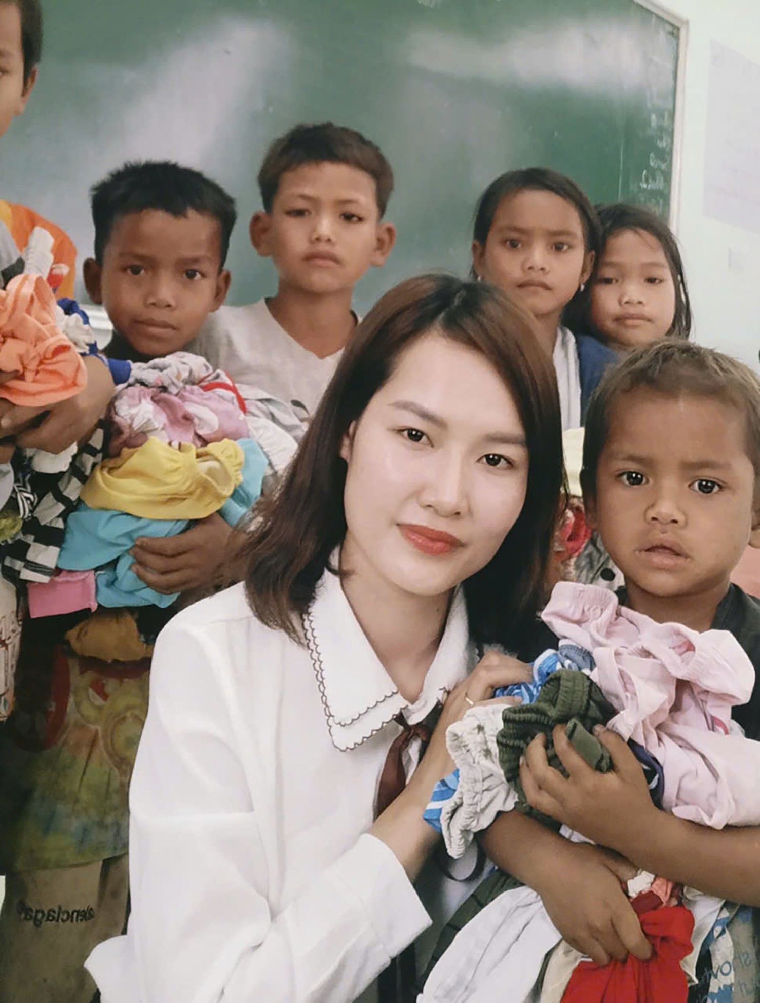 Cô giáo vùng cao: Người thắp sáng ước mơ từ những điều giản dị- Ảnh 3. Cô giáo vùng cao: Người thắp sáng ước mơ từ những điều giản dị- Ảnh 3.