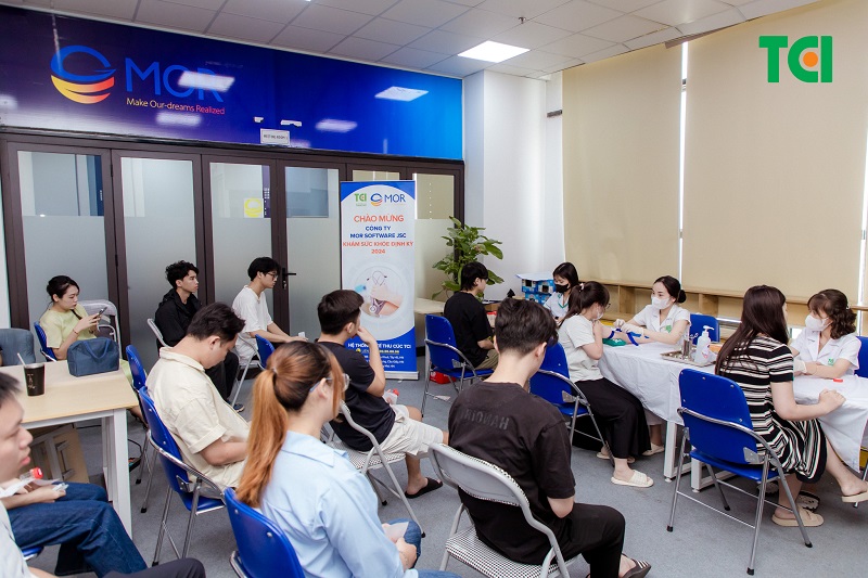 Đường hoa Tết Đà Nẵng sẽ duy trì đến hết Tết Nguyên tiêu- Ảnh 1. - Vietnam.vn khám sức khỏe cho doanh nghiệp