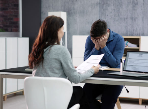5 câu người EQ cao không bao giờ nói với sếp dù thân thiết đến đâu, nhưng người EQ thấp lại hay tùy tiện chia sẻ- Ảnh 2. 5 câu người EQ cao không bao giờ nói với sếp dù thân thiết đến đâu, nhưng người EQ thấp lại hay tùy tiện chia sẻ- Ảnh 2.