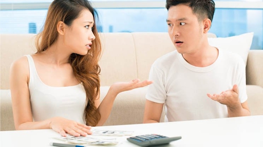 Chồng lén giấu 'quỹ đen' vì sợ một ngày bị vợ bỏ- Ảnh 2. Chồng lén giấu 'quỹ đen' vì sợ một ngày bị vợ bỏ- Ảnh 2.