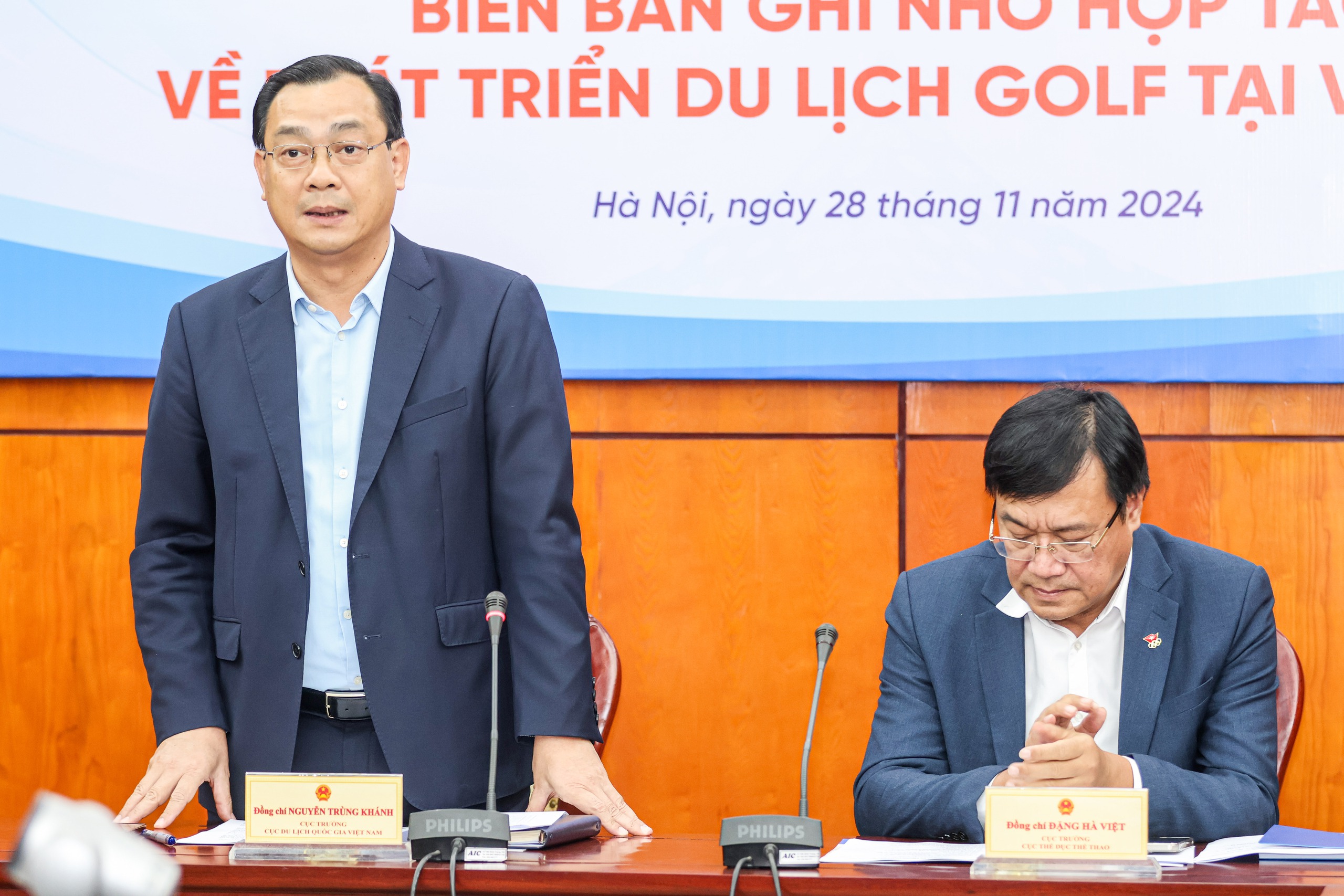 Việt Nam có nhiều tiềm năng, lợi thế để phát triển du lịch Golf hiệu quả, bền vững - Ảnh 2. Việt Nam có nhiều tiềm năng, lợi thế để phát triển du lịch Golf hiệu quả, bền vững - Ảnh 2.