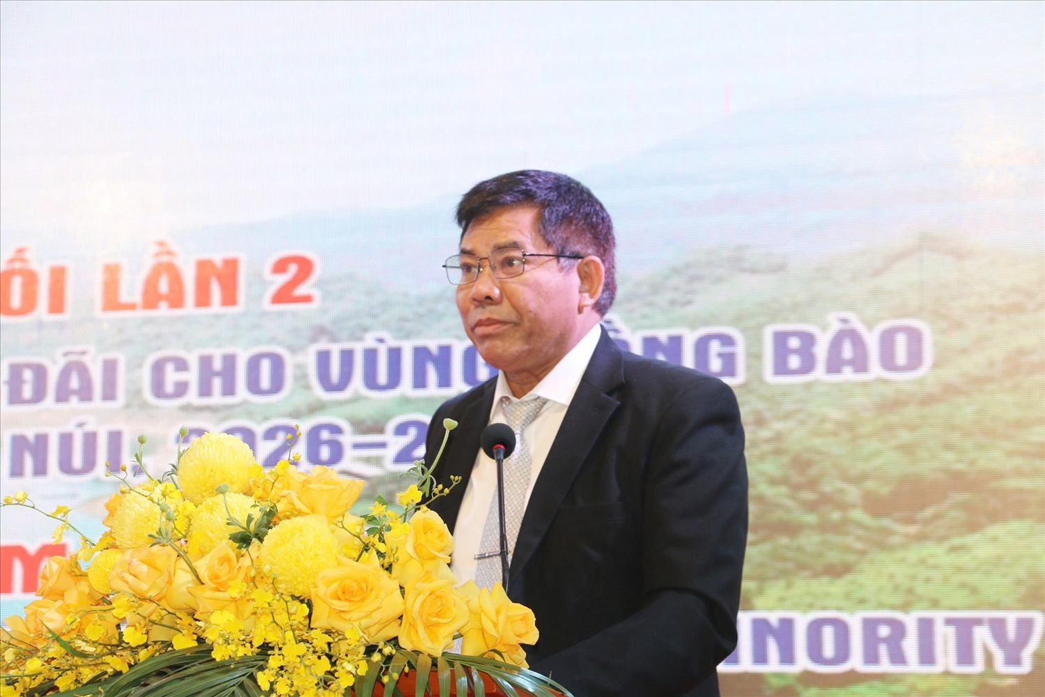 Thứ trưởng, Phó Chủ nhiệm Ủy ban Dân tộc Y Thông phát biểu tại Diễn đàn Thứ trưởng, Phó Chủ nhiệm Ủy ban Dân tộc Y Thông phát biểu tại Diễn đàn