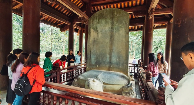 Di tích Lam Kinh- biểu tượng của lòng tự hào về một giai đoạn lịch sử oai hùng chống quân xâm lược - Ảnh 7. Di tích Lam Kinh- biểu tượng của lòng tự hào về một giai đoạn lịch sử oai hùng chống quân xâm lược - Ảnh 7.