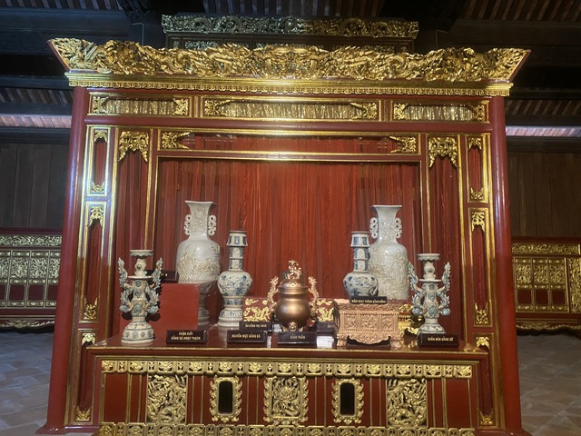 Di tích Lam Kinh- biểu tượng của lòng tự hào về một giai đoạn lịch sử oai hùng chống quân xâm lược - Ảnh 10. Di tích Lam Kinh- biểu tượng của lòng tự hào về một giai đoạn lịch sử oai hùng chống quân xâm lược - Ảnh 10.