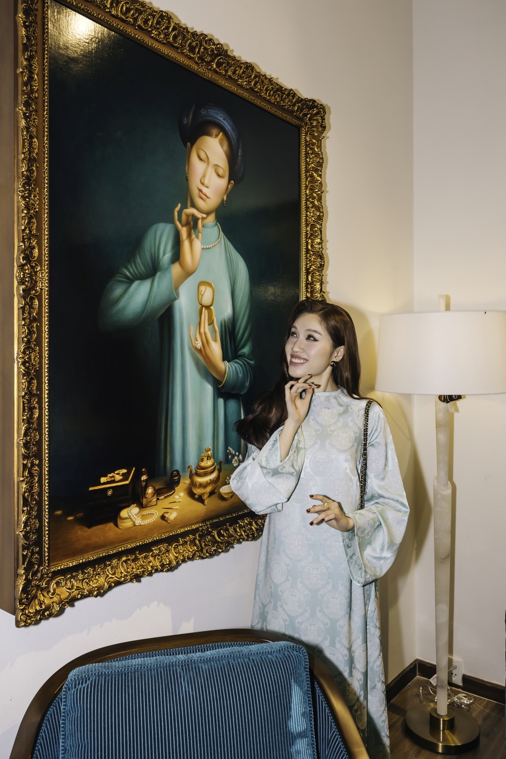 Lê Hoàng Phương, Thanh Thanh Huyền diện áo dài dự triển lãm về vẻ đẹp Việt - 2 Lê Hoàng Phương, Thanh Thanh Huyền diện áo dài dự triển lãm về vẻ đẹp Việt - 2