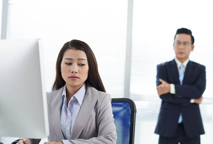 5 câu người EQ cao không bao giờ nói với sếp dù thân thiết đến đâu, nhưng người EQ thấp lại hay tùy tiện chia sẻ- Ảnh 1. 5 câu người EQ cao không bao giờ nói với sếp dù thân thiết đến đâu, nhưng người EQ thấp lại hay tùy tiện chia sẻ- Ảnh 1.