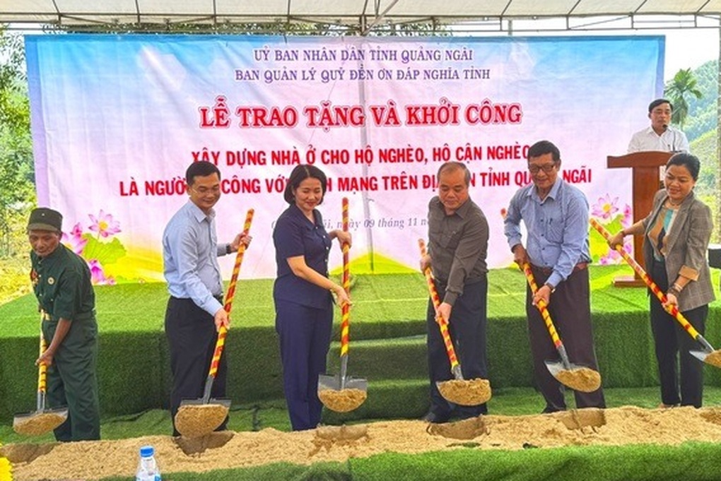 Bí thư Quảng Ngãi kêu gọi hỗ trợ xóa nhà tạm giúp 4.000 hộ khó khăn - 1 Bí thư Quảng Ngãi kêu gọi hỗ trợ xóa nhà tạm giúp 4.000 hộ khó khăn - 1