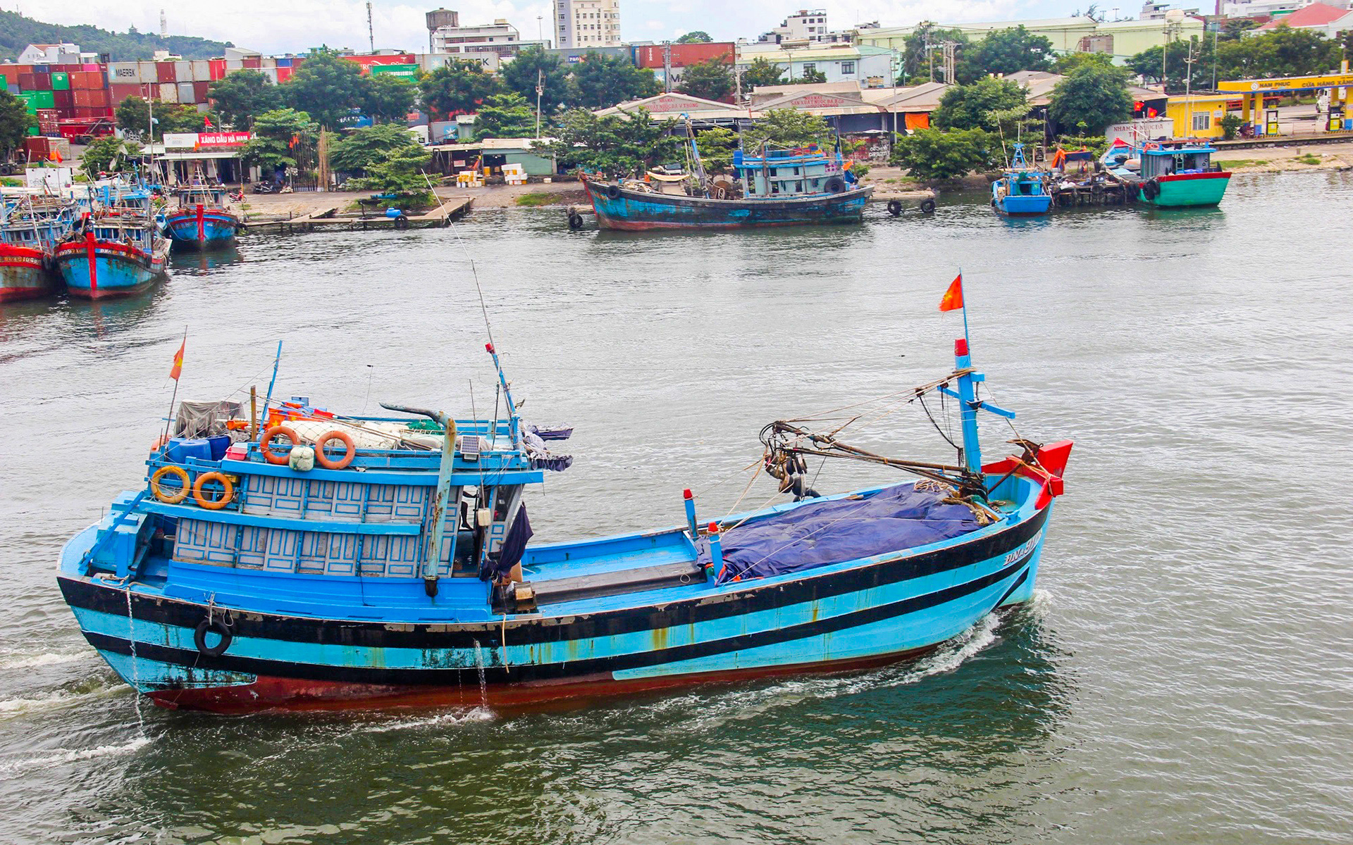 Châu Âu sắp sang thanh tra IUU, Thủ tướng yêu cầu xử lý tàu cá '3 không' - Ảnh 1. Châu Âu sắp sang thanh tra IUU, Thủ tướng yêu cầu xử lý tàu cá '3 không' - Ảnh 1.