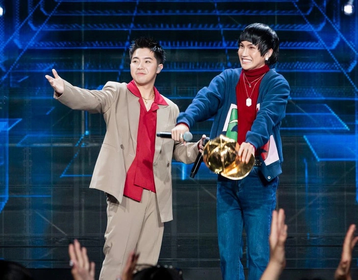 Chiến thuật của Karik ở Rap Việt mùa 4- Ảnh 3. Chiến thuật của Karik ở Rap Việt mùa 4- Ảnh 3.