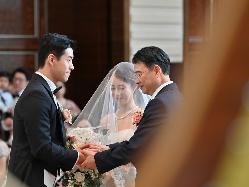 Cưới 15 ngày, vợ nhất quyết không thay quần áo khi ngủ, bắt tắt đèn lúc lại gần: Chồng bí mật tìm hiểu, run lên với điều nhìn thấy- Ảnh 1. Cưới 15 ngày, vợ nhất quyết không thay quần áo khi ngủ, bắt tắt đèn lúc lại gần: Chồng bí mật tìm hiểu, run lên với điều nhìn thấy- Ảnh 1.