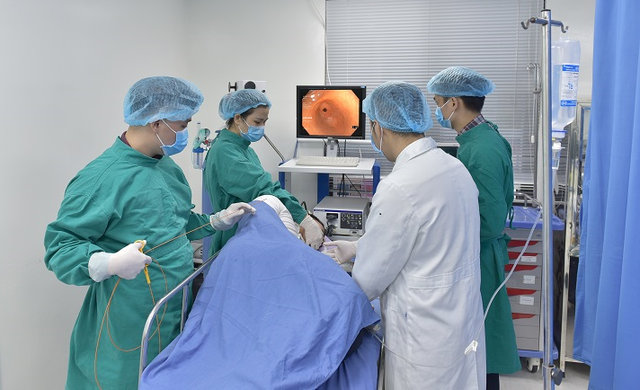 Cô gái 23 tuổi ở Hải Dương nôn ra máu, nhập viện gấp thừa nhận làm việc này trong buổi liên hoan- Ảnh 3. Cô gái 23 tuổi ở Hải Dương nôn ra máu, nhập viện gấp thừa nhận làm việc này trong buổi liên hoan- Ảnh 3.