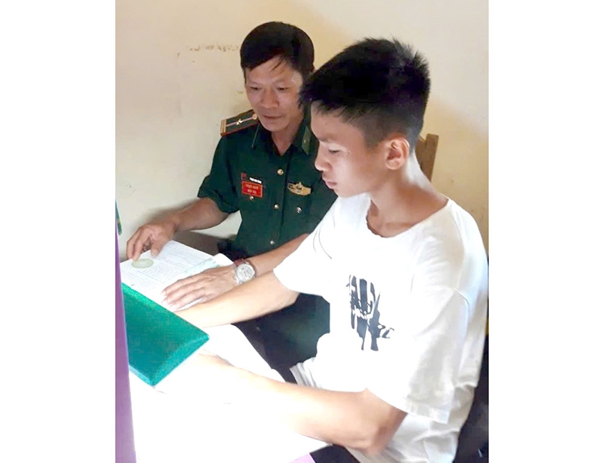 Con nuôi biên phòng đỗ Học viện Biên phòng- Ảnh 1. Con nuôi biên phòng đỗ Học viện Biên phòng- Ảnh 1.