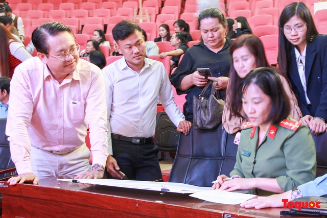 Đại biểu nêu giải pháp thực thi Luật Thư viện có hiệu quả - Ảnh 1. Đại biểu nêu giải pháp thực thi Luật Thư viện có hiệu quả - Ảnh 1.
