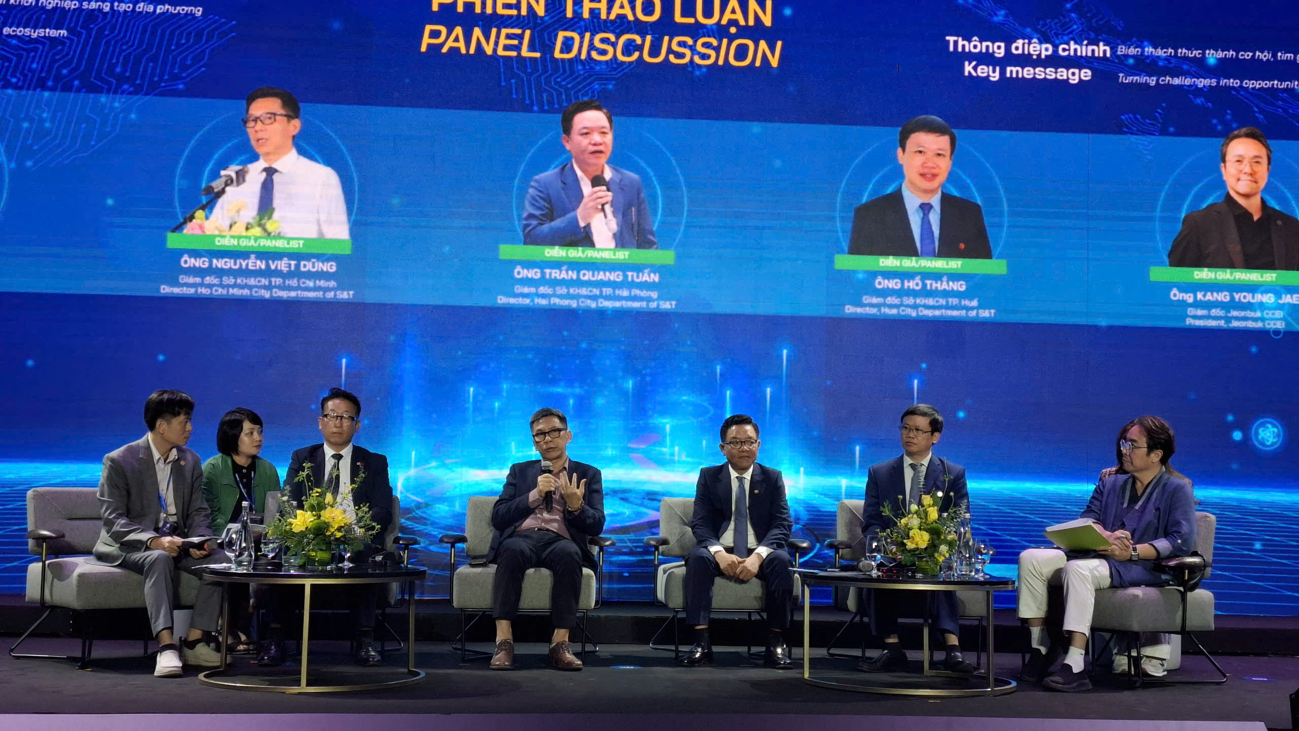 Đại học Việt Nam yếu trong giải quyết vấn đề thực tiễn- Ảnh 1. Đại học Việt Nam yếu trong giải quyết vấn đề thực tiễn- Ảnh 1.