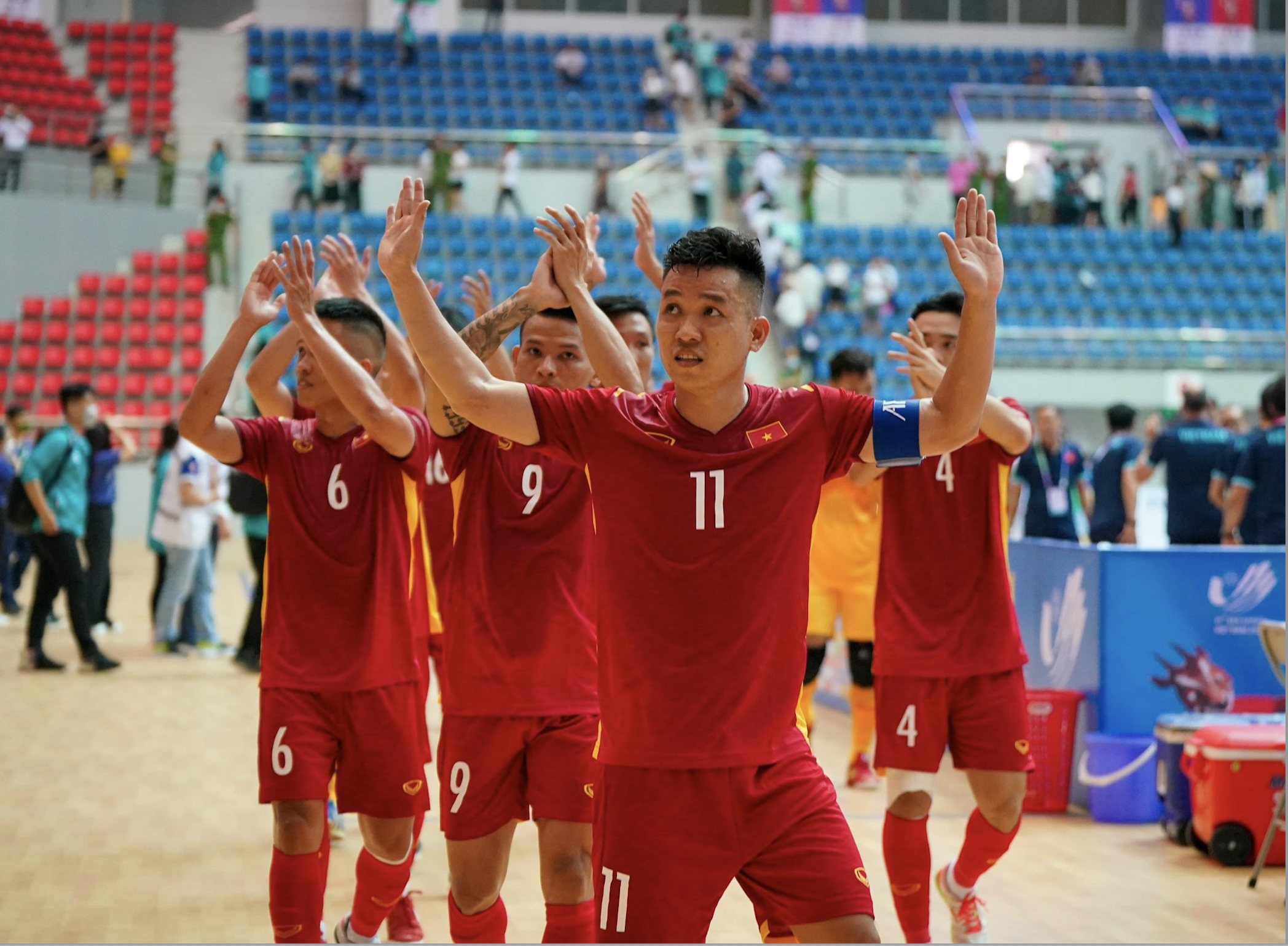 Trần Văn Vũ trong màu áo đội tuyển futsal Việt Nam Trần Văn Vũ trong màu áo đội tuyển futsal Việt Nam