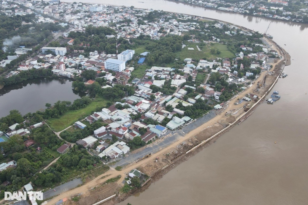 Đồng Nai muốn đấu giá 37 khu đất, thu 18.000 tỷ đồng - 1 Đồng Nai muốn đấu giá 37 khu đất, thu 18.000 tỷ đồng - 1