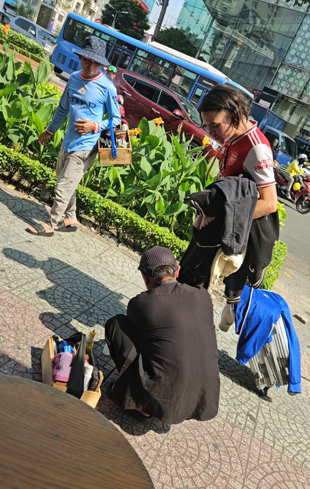 Du khách phiền lòng, du lịch sẽ thất thu- Ảnh 1. Du khách phiền lòng, du lịch sẽ thất thu- Ảnh 1.