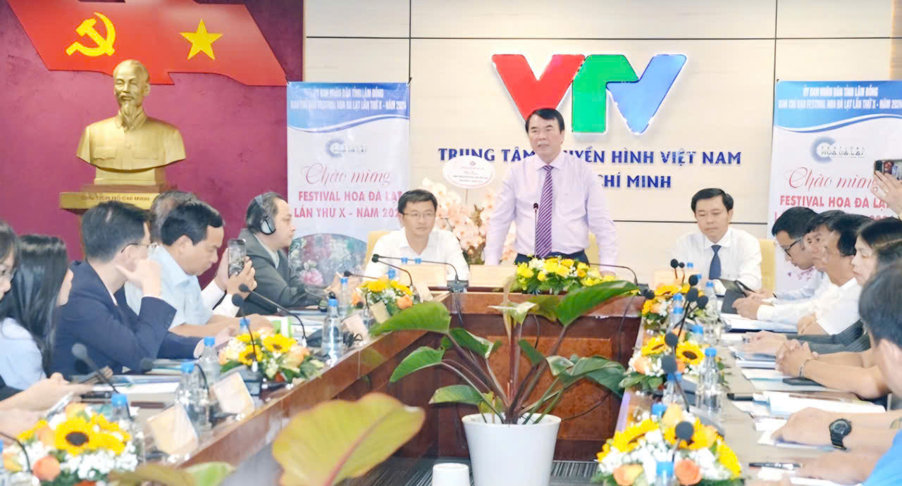 Festival hoa Đà Lạt 2024 kỳ vọng thu hút 2 triệu lượt khách du lịch- Ảnh 1. Festival hoa Đà Lạt 2024 kỳ vọng thu hút 2 triệu lượt khách du lịch- Ảnh 1.