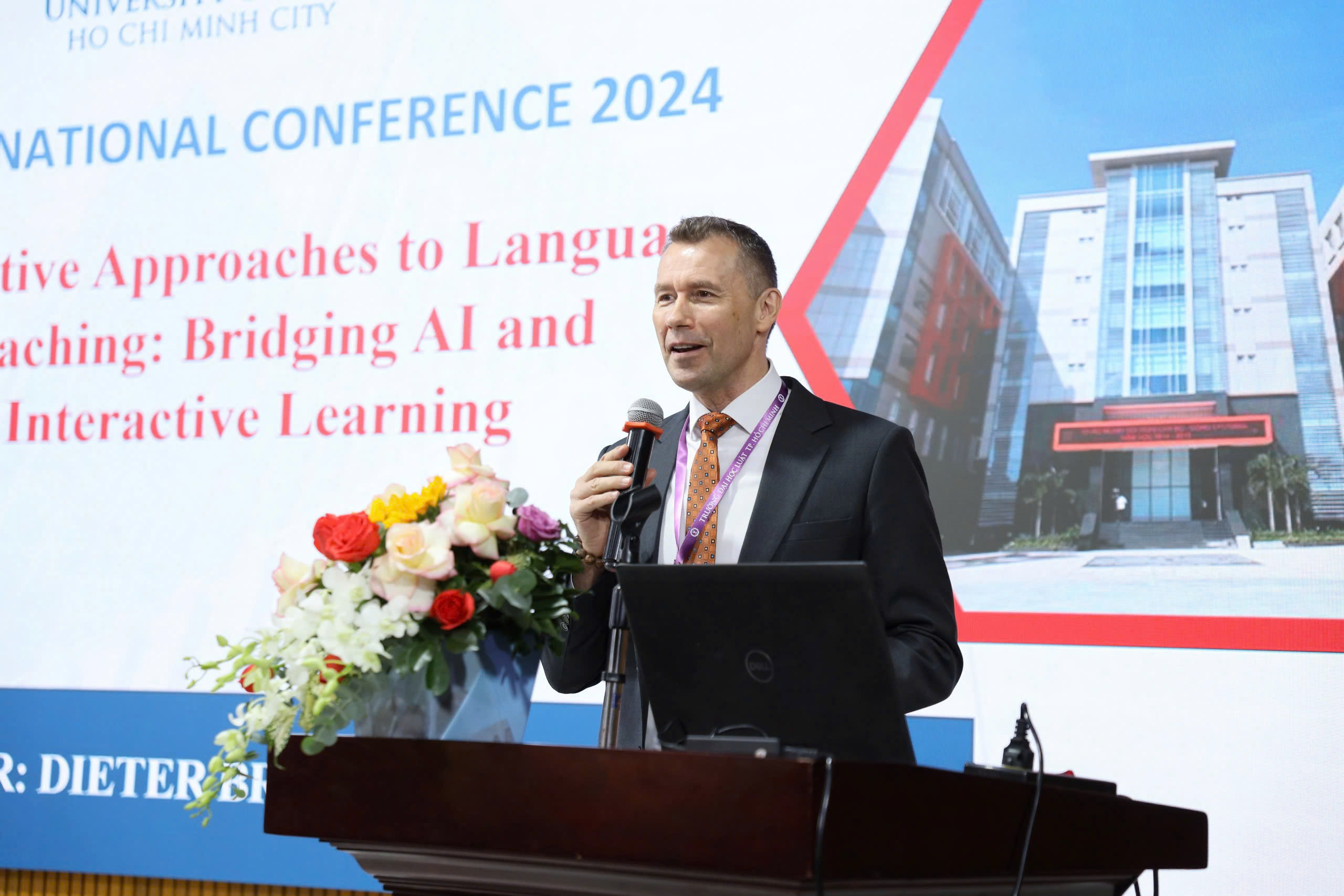 Gần 90% sinh viên Đại học Quốc gia TP HCM sử dụng ChatGPT- Ảnh 1. Gần 90% sinh viên Đại học Quốc gia TP HCM sử dụng ChatGPT- Ảnh 1.