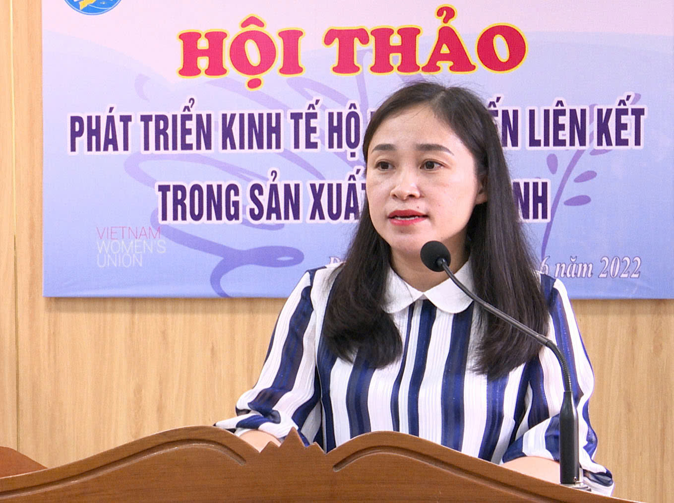 Hà Tĩnh: Hỗ trợ các chủ thể OCOP và hợp tác xã do
phụ nữ tham gia quản lý - Ảnh 1. Hà Tĩnh: Hỗ trợ các chủ thể OCOP và hợp tác xã do
phụ nữ tham gia quản lý - Ảnh 1.