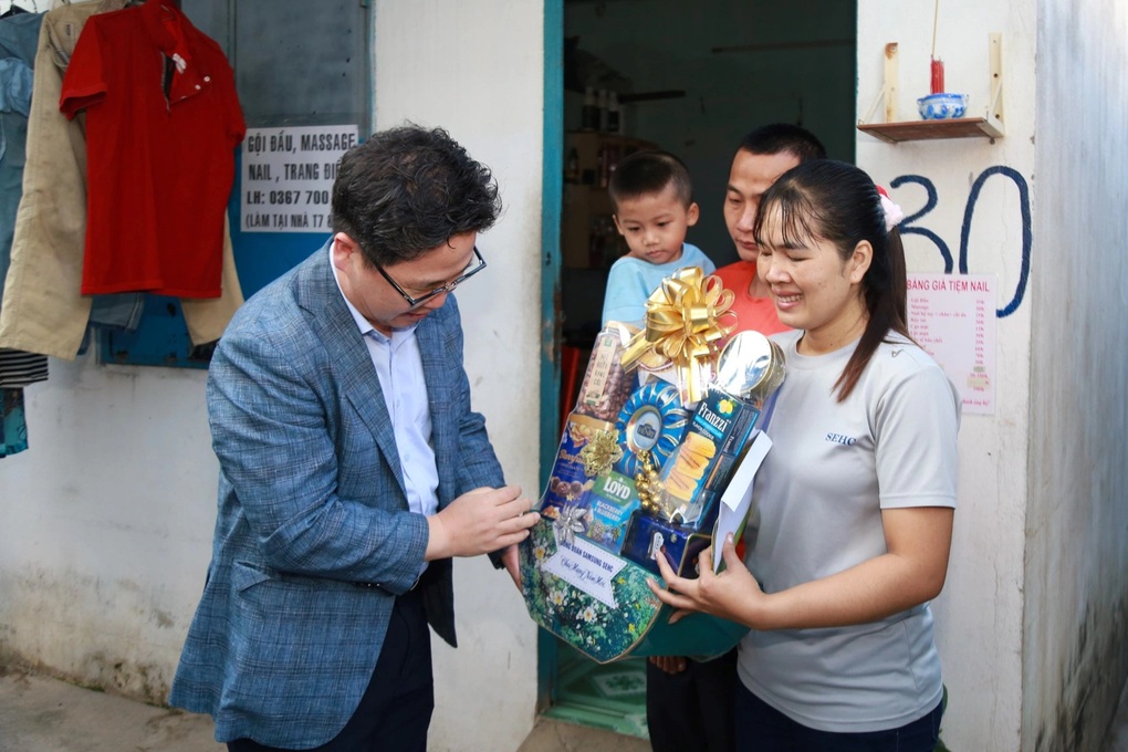 Hỗ trợ công nhân không có thưởng Tết 1 triệu đồng/người - 1 Hỗ trợ công nhân không có thưởng Tết 1 triệu đồng/người - 1