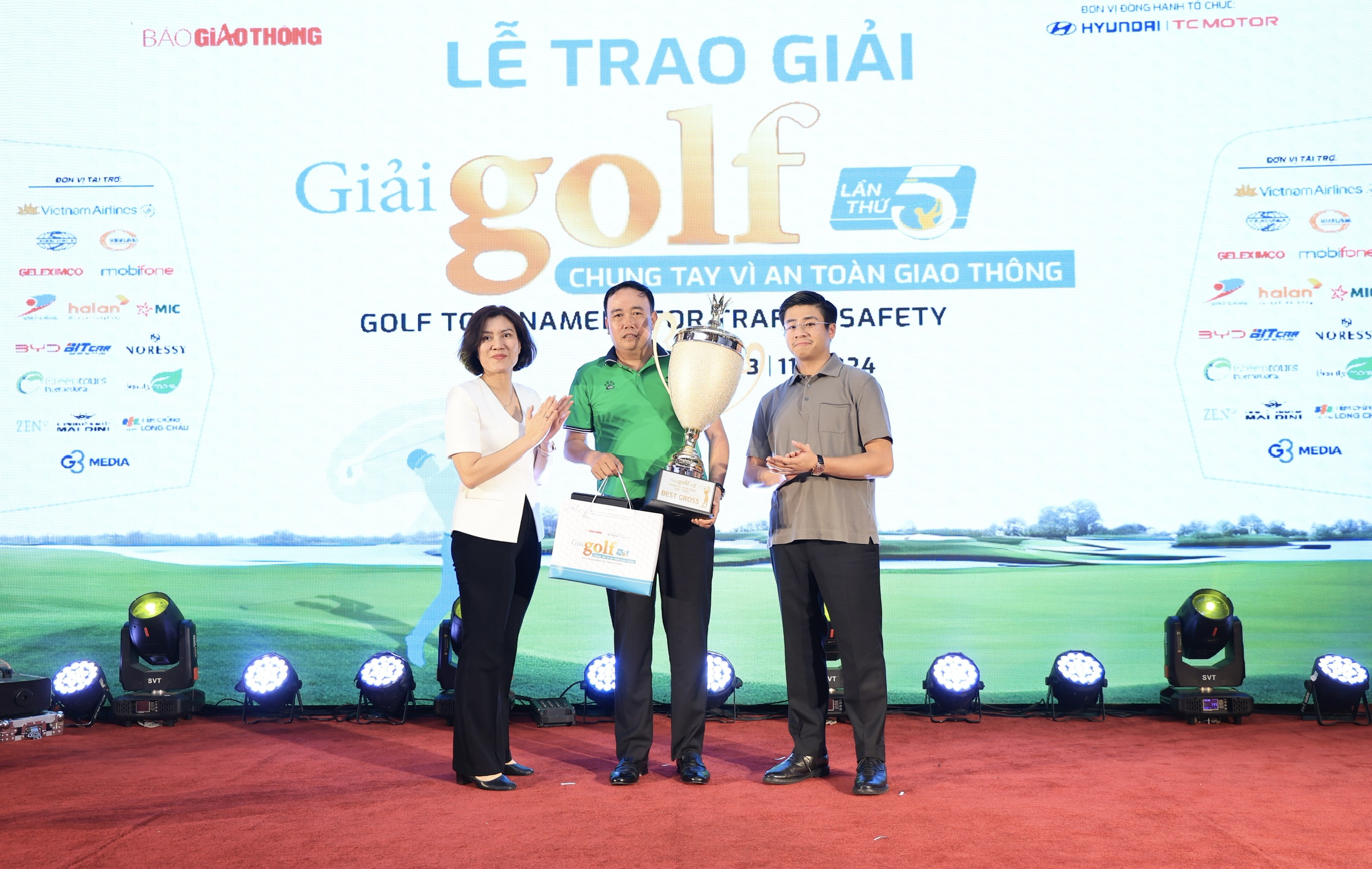 Hoàng Quân vô địch giải golf Chung tay vì an toàn giao thông- Ảnh 1. Hoàng Quân vô địch giải golf Chung tay vì an toàn giao thông- Ảnh 1.