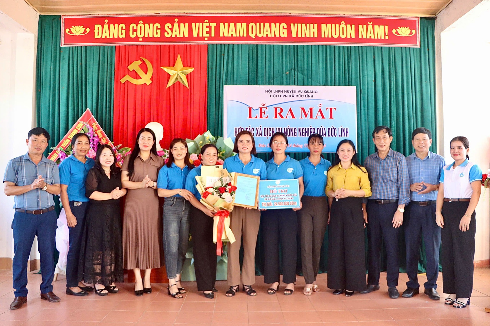 Hợp tác xã giúp phụ nữ Vũ Quang phát triển sản xuất và ổn định sản phẩm đầu ra - Ảnh 1. Hợp tác xã giúp phụ nữ Vũ Quang phát triển sản xuất và ổn định sản phẩm đầu ra - Ảnh 1.