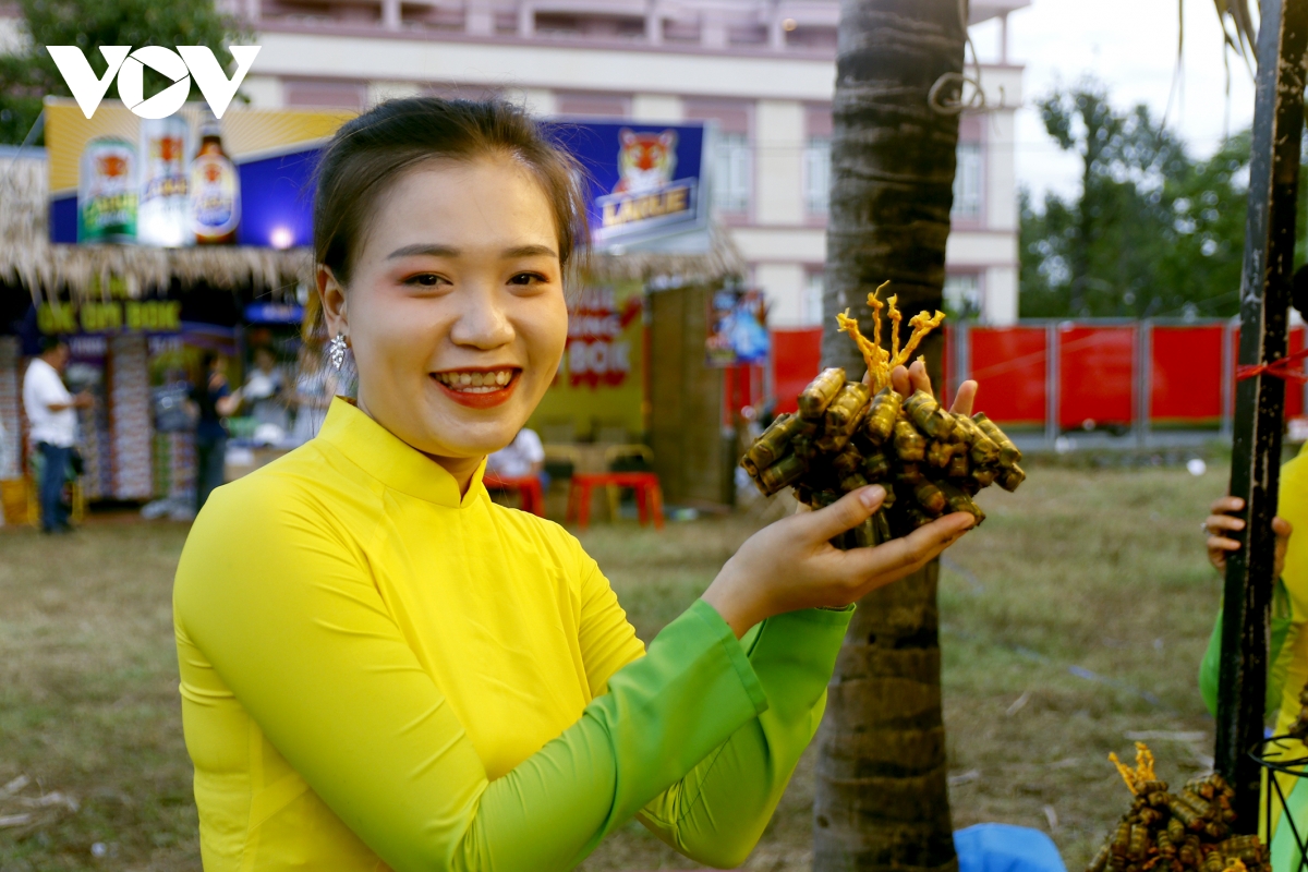 không gian ẩm thực nam bộ tỉnh trà vinh nơi quy tụ món ăn vùng miền hình ảnh 1 khong gian am thuc nam bo tinh tra vinh noi quy tu mon an vung mien hinh anh 1