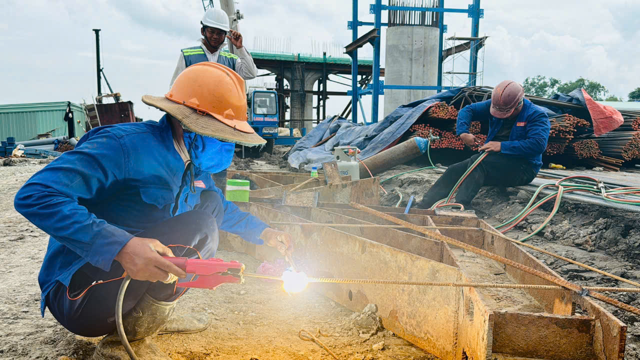 Lý giải nguyên nhân chưa giải phóng mặt bằng xong dự án Vành đai 3 TP.HCM- Ảnh 2. Lý giải nguyên nhân chưa giải phóng mặt bằng xong dự án Vành đai 3 TP.HCM- Ảnh 2.
