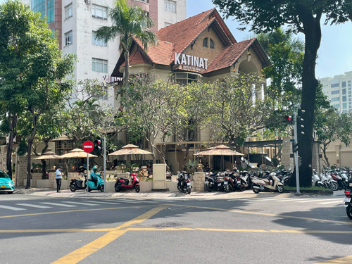 Thương hiệu cà phê - trà sữa Katinat vừa khai trương điểm bán mới ngay trung tâm TP HCM Thương hiệu cà phê - trà sữa Katinat vừa khai trương điểm bán mới ngay trung tâm TP HCM