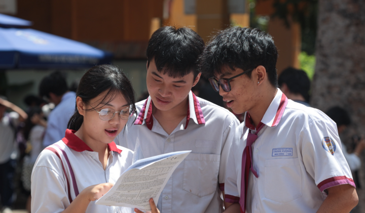 Cô K.A. không ủng hộ việc xét tuyển học bạ rộng rãi như hiện nay. (Ảnh minh họa: Khương Nguyễn)