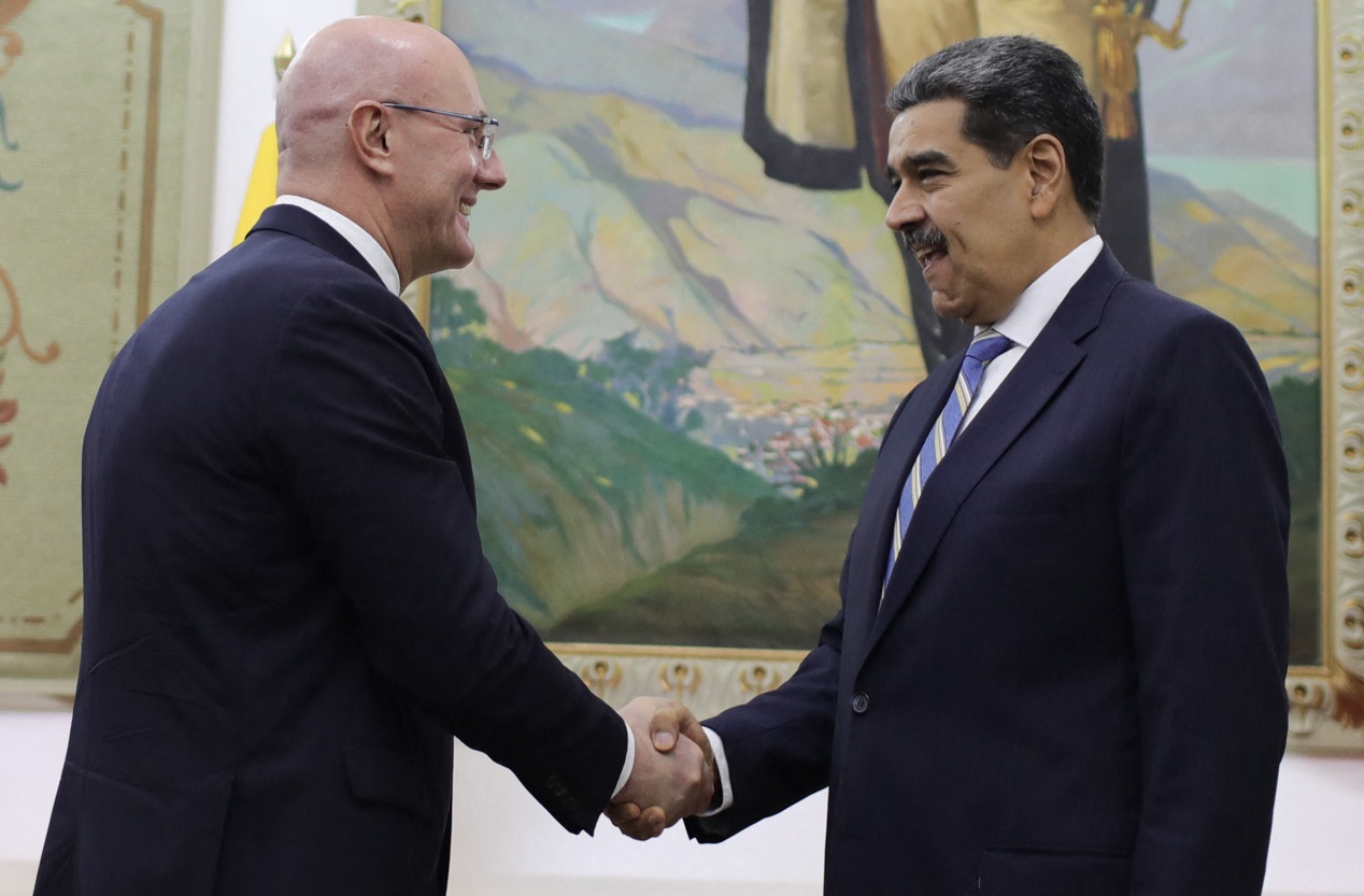 Nga ký nhiều thỏa thuận với Venezuela, ra cam kết về 'vũ khí tinh vi nhất' - Ảnh 1. Nga ký nhiều thỏa thuận với Venezuela, ra cam kết về 'vũ khí tinh vi nhất' - Ảnh 1.