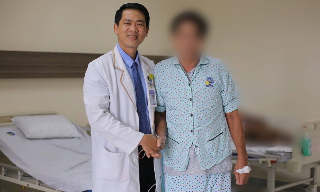 TP.HCM: Người đàn ông đột quỵ sau khi tắm- Ảnh 1. TP.HCM: Người đàn ông đột quỵ sau khi tắm- Ảnh 1.