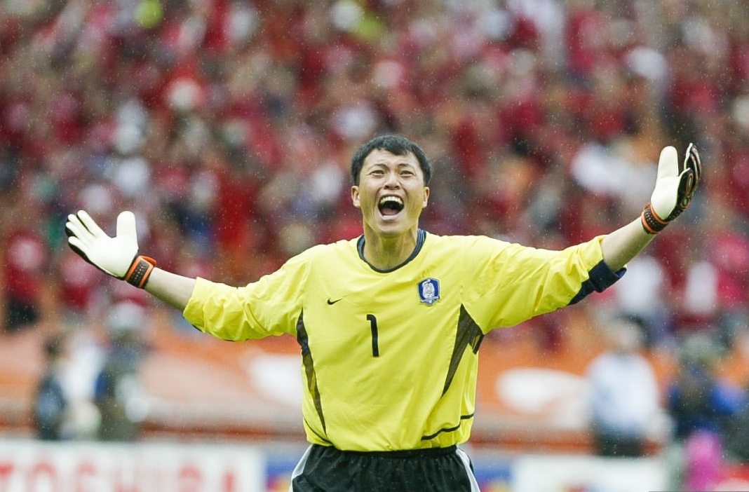 Đội tuyển Việt Nam: Người hùng World Cup 2002 sẽ nâng cấp Văn Lâm, Nguyễn Filip
- Ảnh 1. Đội tuyển Việt Nam: Người hùng World Cup 2002 sẽ nâng cấp Văn Lâm, Nguyễn Filip
- Ảnh 1.
