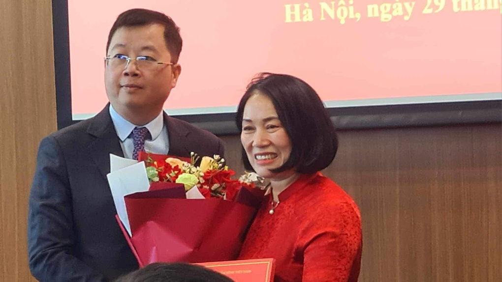 Nhà báo Tạ Bích Loan: Đọng lại trong tôi lúc này là lòng biết ơn - 1 Nhà báo Tạ Bích Loan: Đọng lại trong tôi lúc này là lòng biết ơn - 1