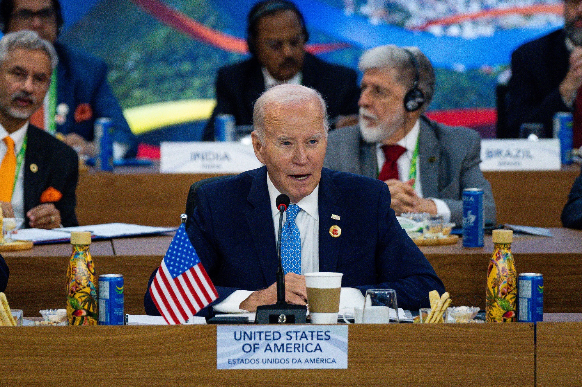 Ông Biden cam kết đóng góp 4 tỉ USD vào quỹ giúp nước nghèo- Ảnh 1. Ông Biden cam kết đóng góp 4 tỉ USD vào quỹ giúp nước nghèo- Ảnh 1.
