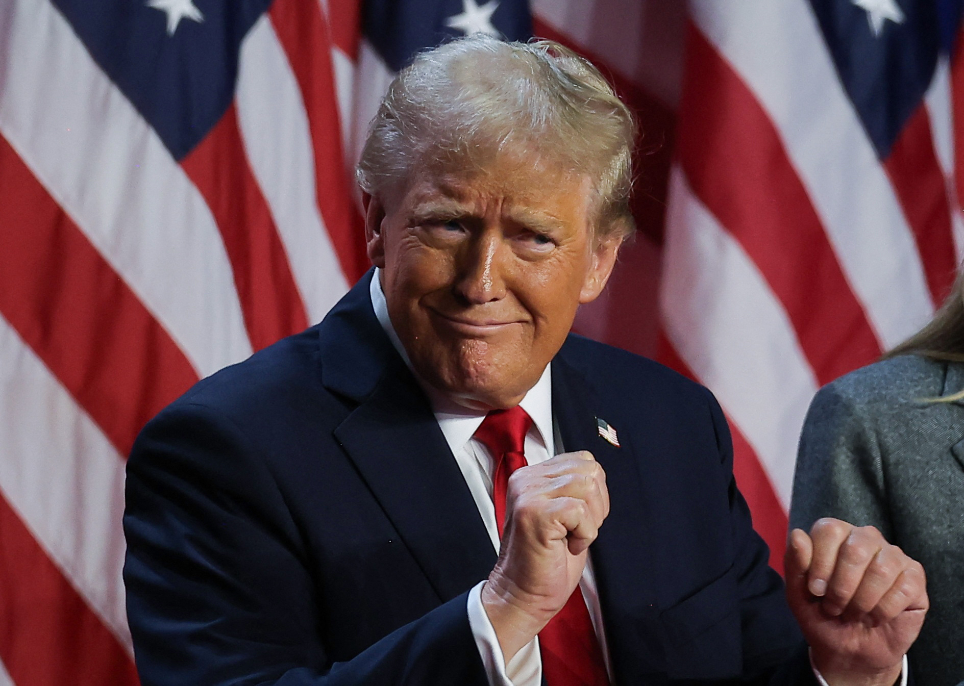 Ông Trump thắng toàn bộ 7 bang chiến địa, về đích với 312 phiếu- Ảnh 2. Ông Trump thắng toàn bộ 7 bang chiến địa, về đích với 312 phiếu- Ảnh 2.